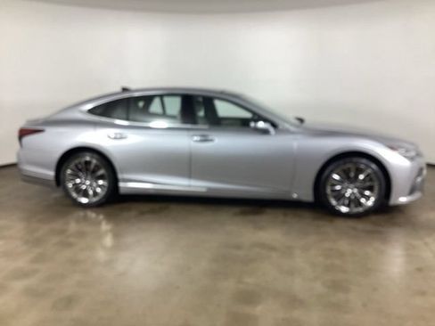 Used 2021 Lexus LS 500 AWD w/ Interior Upgrade Package image 4