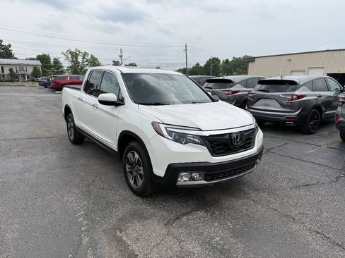Used 2017 Honda Ridgeline RTL-E image 3