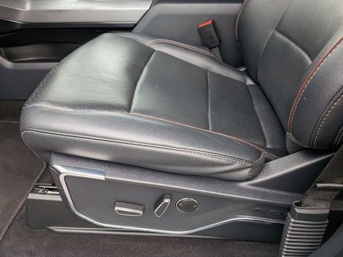 Used 2022 Ford F150 Lariat w/ Equipment Group 502A High image 23