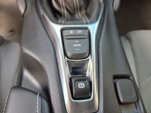 Used 2023 Chevrolet Camaro LT w/ Technology Package image 25