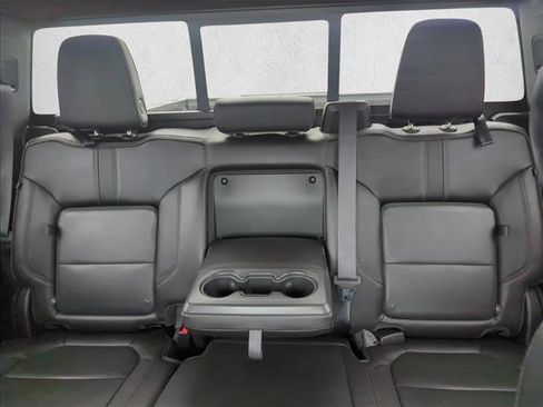 Used 2021 Chevrolet Silverado 1500 High Country w/ Technology Package image 24