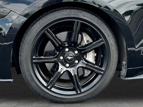 Used 2020 Ford Mustang GT w/ Equipment Group 301A RWD image 31