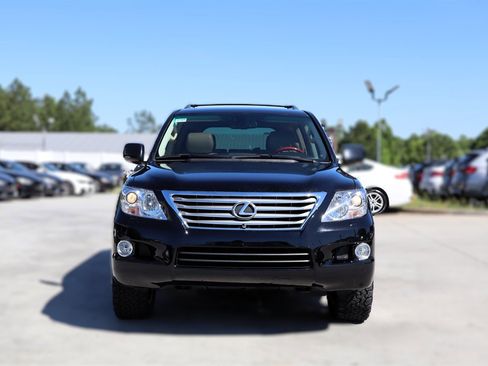 Used 2009 Lexus LX 570 4WD image 2