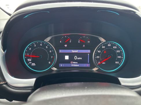 Used 2020 Chevrolet Traverse LT w/ LT Premium Package image 42