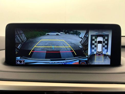 Used 2022 Lexus RX 450h AWD w/ Luxury Package image 22