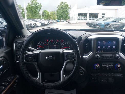 Used 2019 Chevrolet Silverado 1500 LT w/ All-Star Edition AWD/4WD image 10