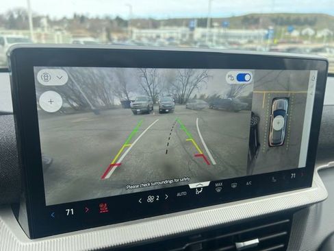 Used 2025 Ford Explorer ST-Line w/ Premium Package AWD/4WD image 13