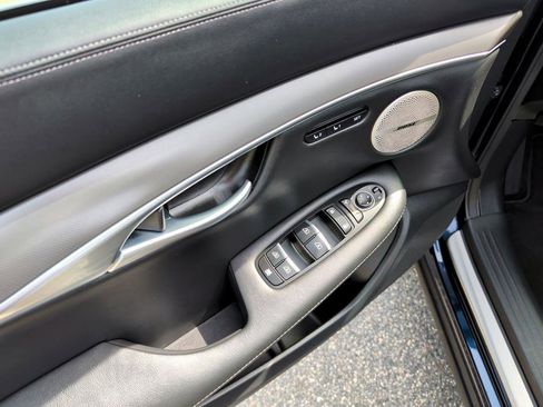 Used 2025 INFINITI QX50 Luxe image 17