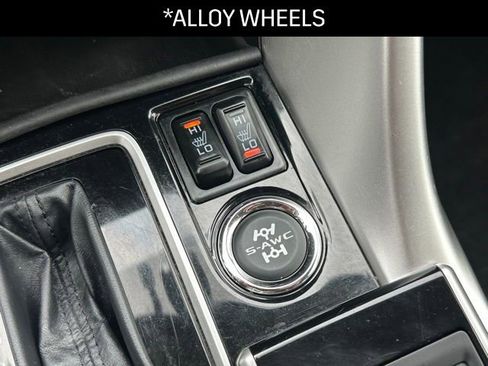 Used 2019 Mitsubishi Eclipse Cross SE image 12