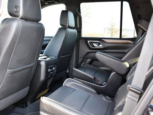 Used 2022 Chevrolet Tahoe Premier image 19