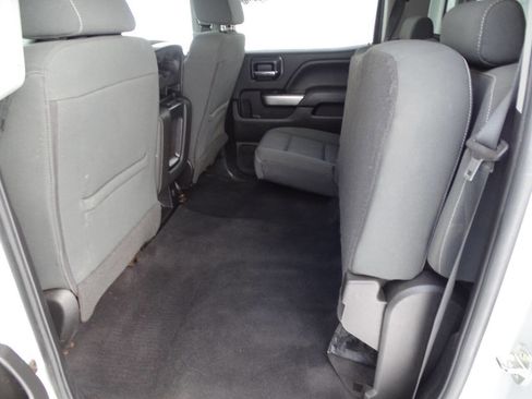 Used 2019 Chevrolet Silverado 2500 LT image 25