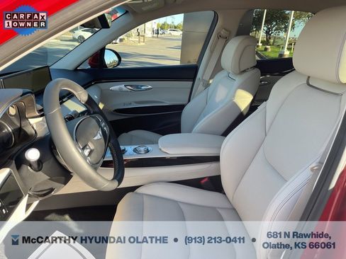 Used 2025 Genesis GV70 2.5T image 4