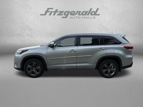 Used 2019 Toyota Highlander Limited Platinum AWD/4WD image 5
