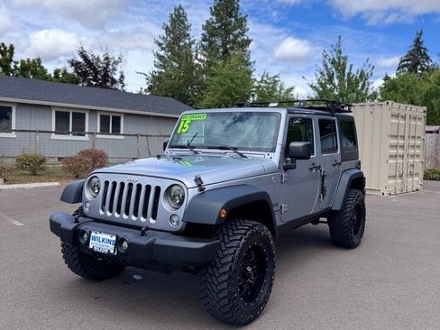 Used 2015 Jeep Wrangler Unlimited Sport w/ Quick Order Package 24S AWD/4WD image 1