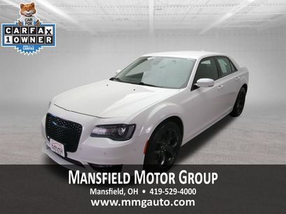 Used 2022 Chrysler 300 Touring L