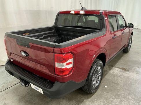 Used 2025 Ford Maverick XLT w/ XLT Luxury Package image 3