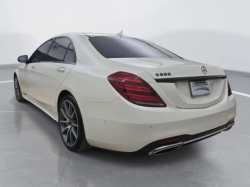 Used 2018 Mercedes-Benz S 560 Sedan image 8