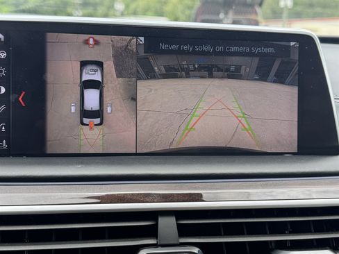 Used 2019 BMW 750i RWD image 8