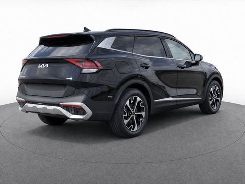 Used 2025 Kia Sportage EX AWD/4WD image 4