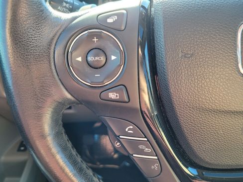 Used 2017 Honda Pilot Elite image 28