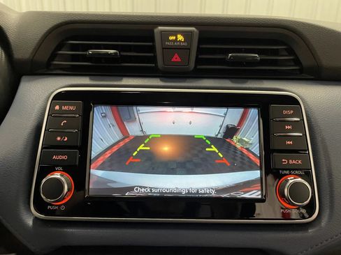 Used 2025 Nissan Versa SV w/ Trunk Package FWD image 27