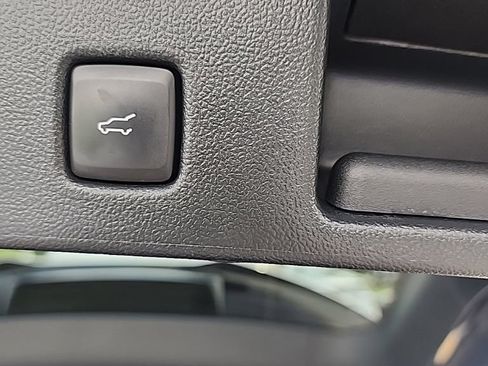Used 2023 Ford Escape ST-Line w/ Tech Pack #1 AWD/4WD image 13
