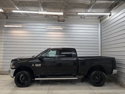 Used 2016 RAM 3500 Tradesman w/ Chrome Appearance Group image 10