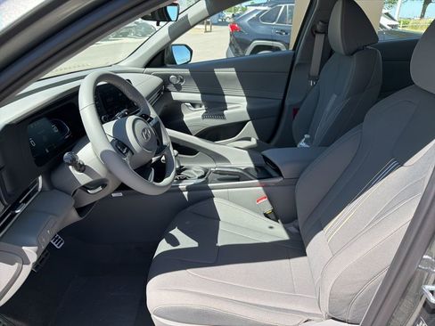 New 2026 Hyundai Elantra Sport FWD image 17