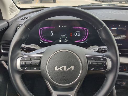Certified 2024 Kia Sportage EX image 14