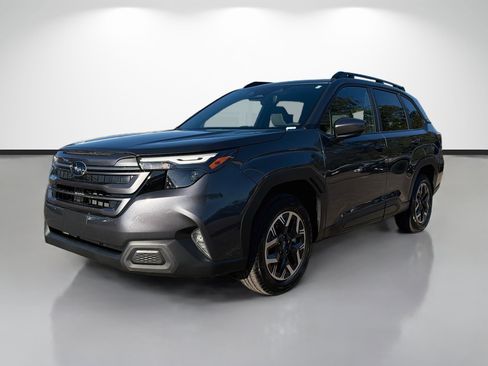 Used 2026 Subaru Forester Premium AWD/4WD image 7