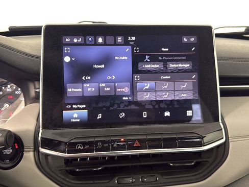 Used 2022 Jeep Compass Limited AWD/4WD image 14