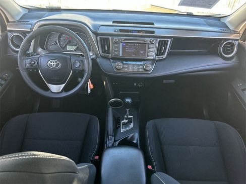 Used 2013 Toyota RAV4 XLE image 12