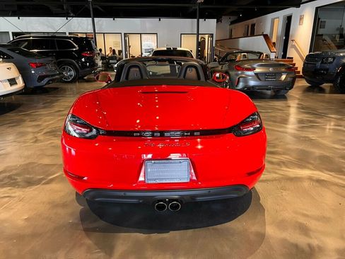 Used 2017 Porsche 718 Boxster S image 4