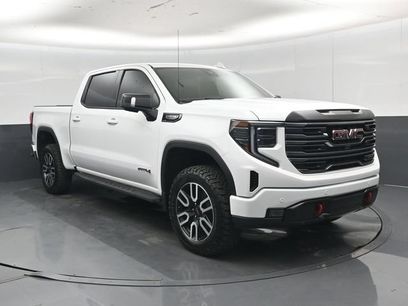 Used 2025 GMC Sierra 1500 AT4 w/ AT4 Premium Package