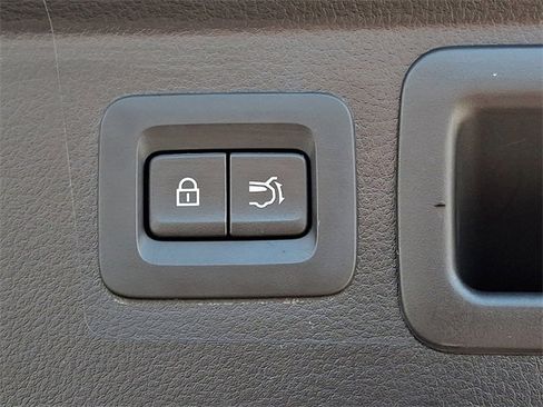 Used 2023 MAZDA CX-50 AWD 2.5 Turbo image 30