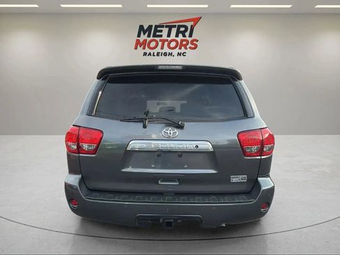 Used 2016 Toyota Sequoia Platinum image 6