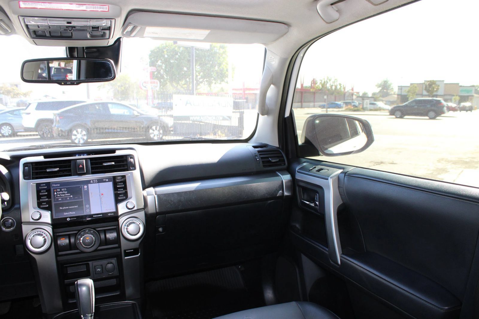 Used 2020 Toyota 4Runner SR5 Premium w/ Moonroof Package RWD image 24