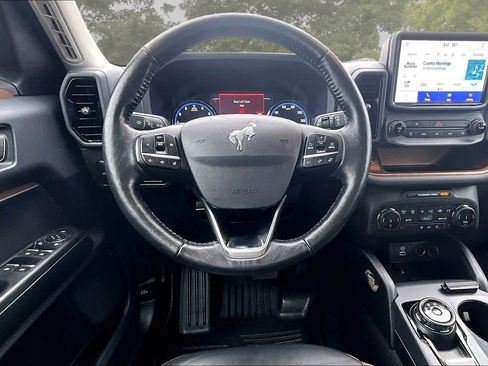 Used 2022 Ford Bronco Sport Outer Banks w/ Tech Package image 8