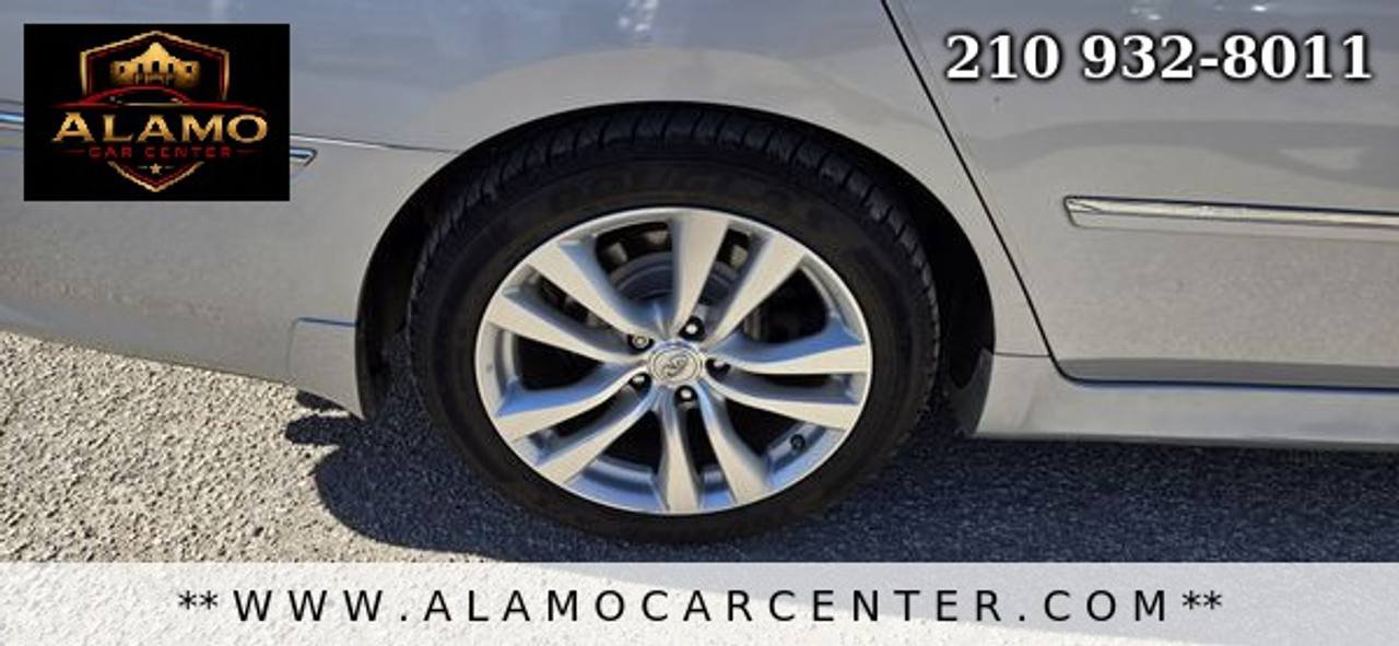 Used 2009 INFINITI M35 w/ Technology Pkg RWD image 13