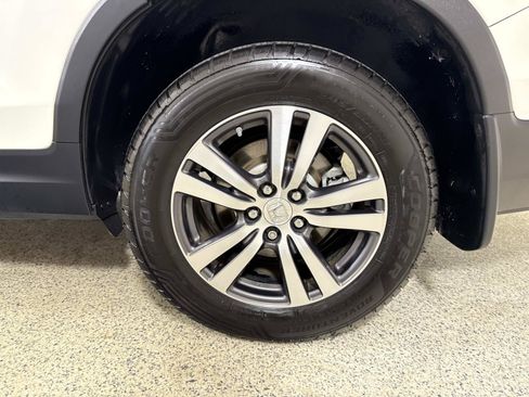 Used 2017 Honda Pilot EX-L image 9