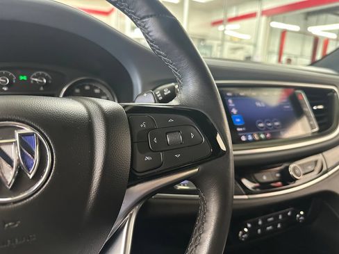 Used 2024 Buick Enclave Essence w/ Sport Touring Edition FWD image 17