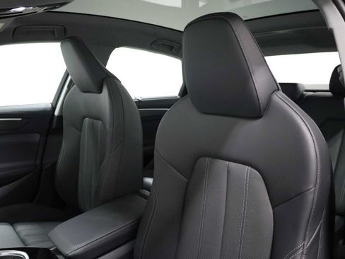 New 2026 Audi A6 Premium Plus AWD/4WD image 18
