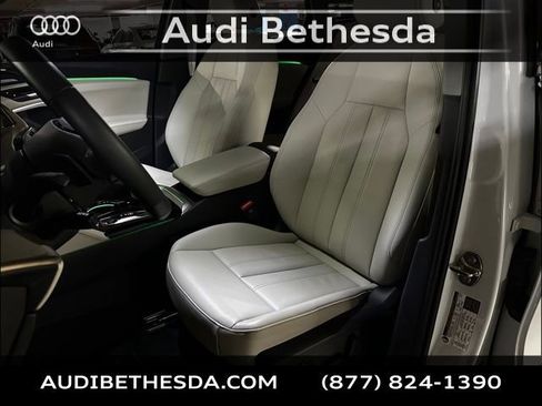 Certified 2025 Audi Q5 2.0T Premium Plus w/ Premium Plus image 27