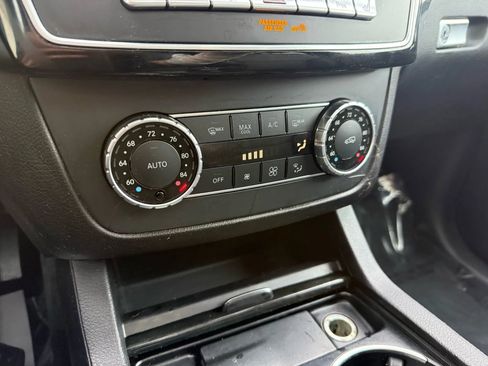 Used 2018 Mercedes-Benz GLE 350 GLE 350 4MATIC Sport Utility 4 image 41