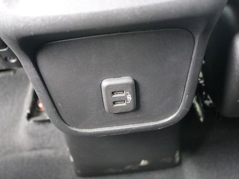 Used 2023 Chevrolet Equinox LT image 26