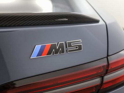 New 2026 BMW M5 w/ Carbon Package image 25