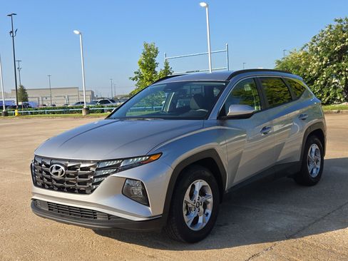 Used 2024 Hyundai Tucson SEL FWD image 8