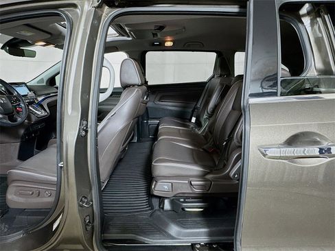 Used 2023 Honda Odyssey Elite image 24