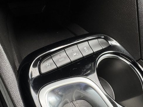 Used 2024 Buick Encore GX Sport Touring AWD/4WD image 29