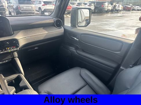 Used 2024 Toyota Land Cruiser image 11